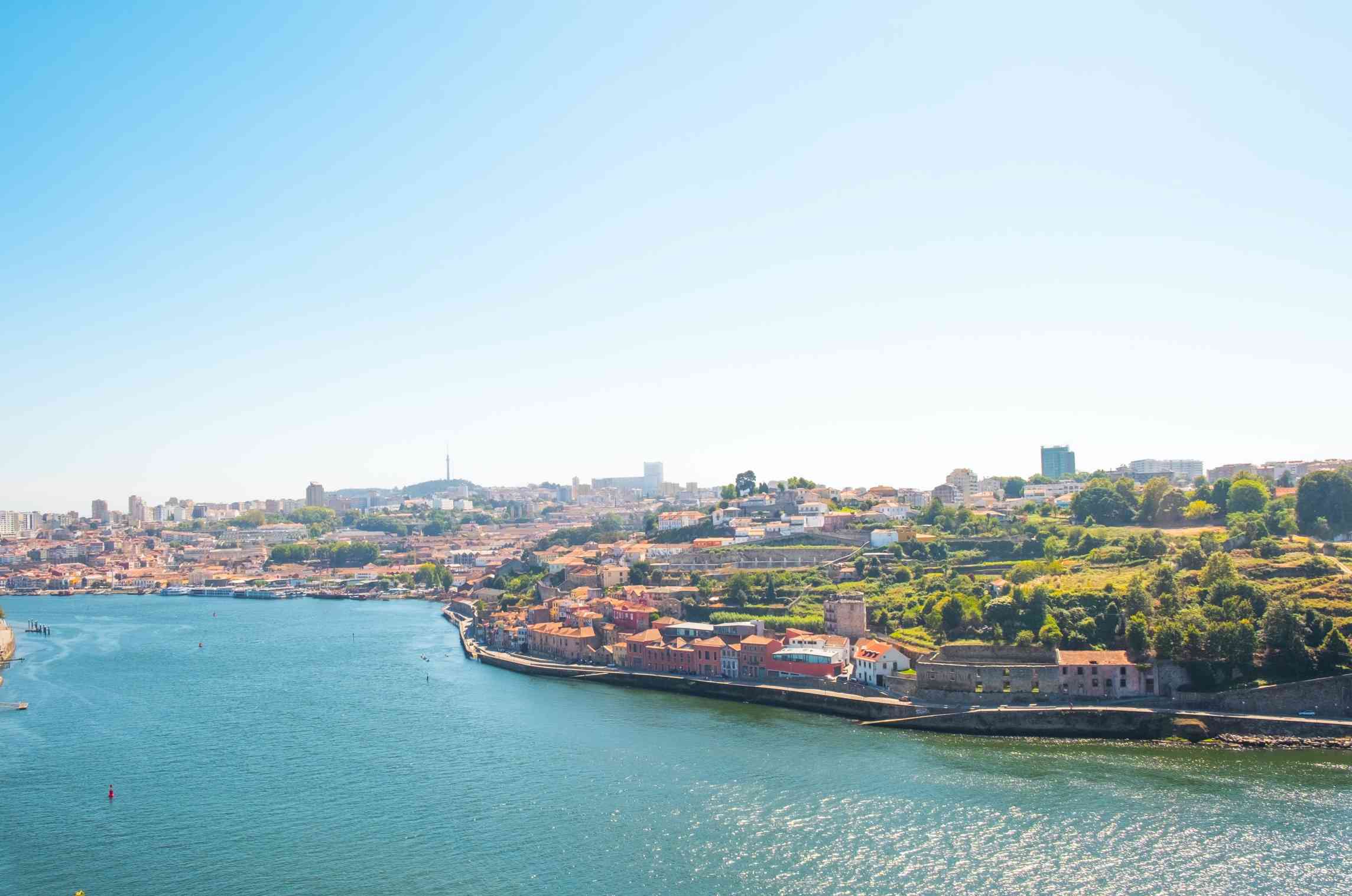 能耗監測系統，工廠節能減排，碳達峰碳中和