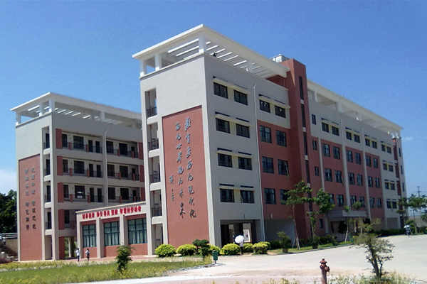 校園能耗監(jiān)測(cè)系統(tǒng)硬件結(jié)構(gòu)!(圖1) 校園能耗監(jiān)測(cè)系統(tǒng)硬件結(jié)構(gòu)!(圖1)